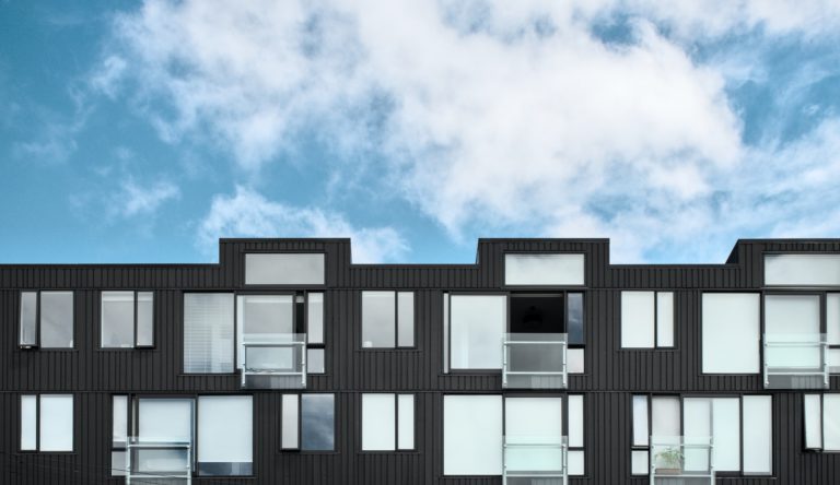 How Intelligent Buildings Can Save Energy and Money